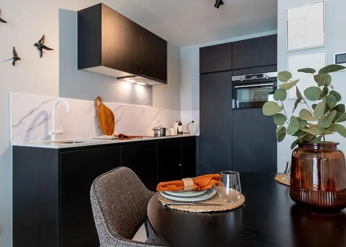 Huswell - At Sea - Modern 1 Bedroom *